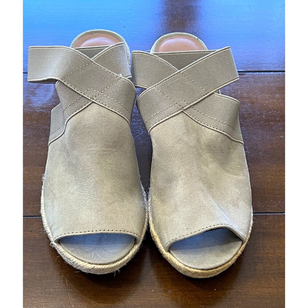 G.H. Bass & Co. "Cher" Taupe Elastic Gore Espadrille Wedge Sandals – Size 8M